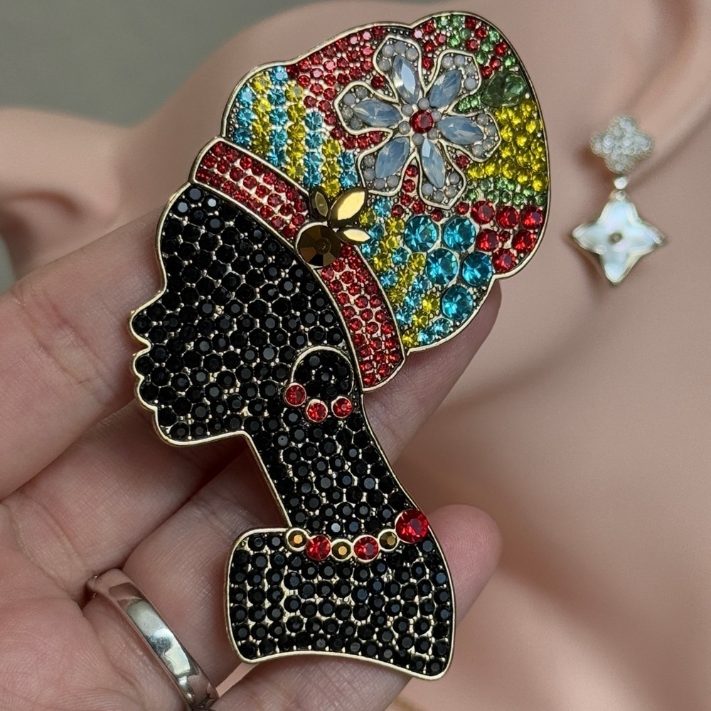 Chic Multicolor Rhinestones Brooch - Picture 5 of 7